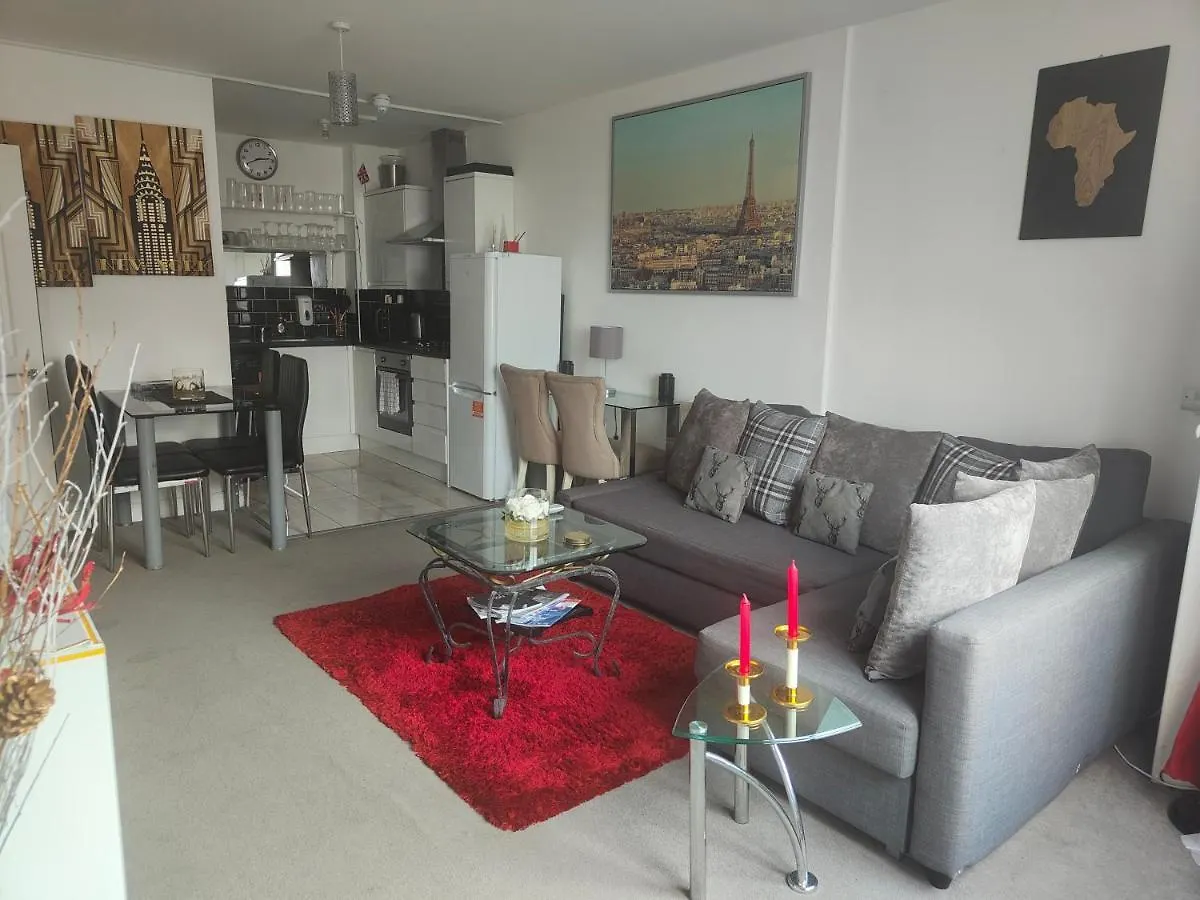 Apartment Comfy Stay And Relaxing Apart London